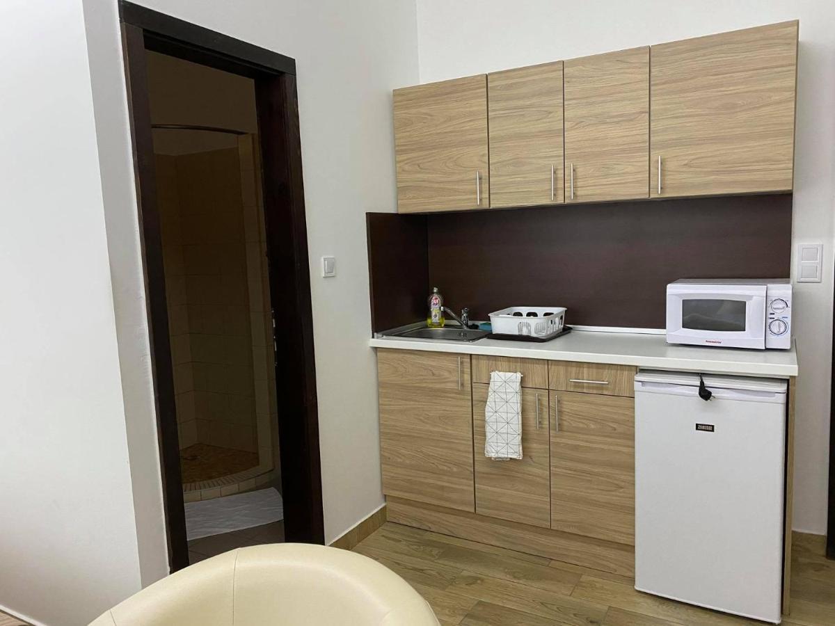 Fuerjes Apartments Tiszafüred Εξωτερικό φωτογραφία